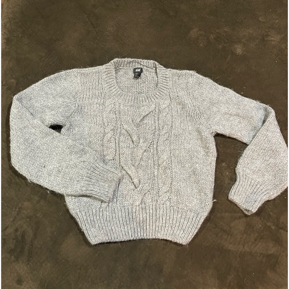 H&M sweater